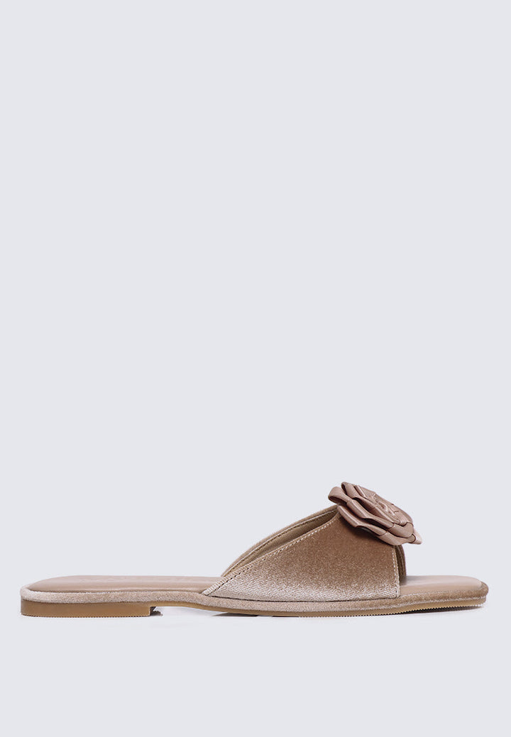 Lusina Comfy Sandals In Nude