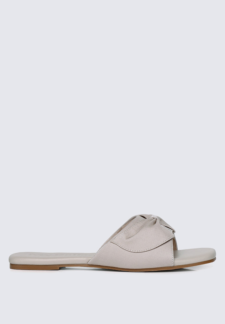 Yurina Comfy Sandals In Nude