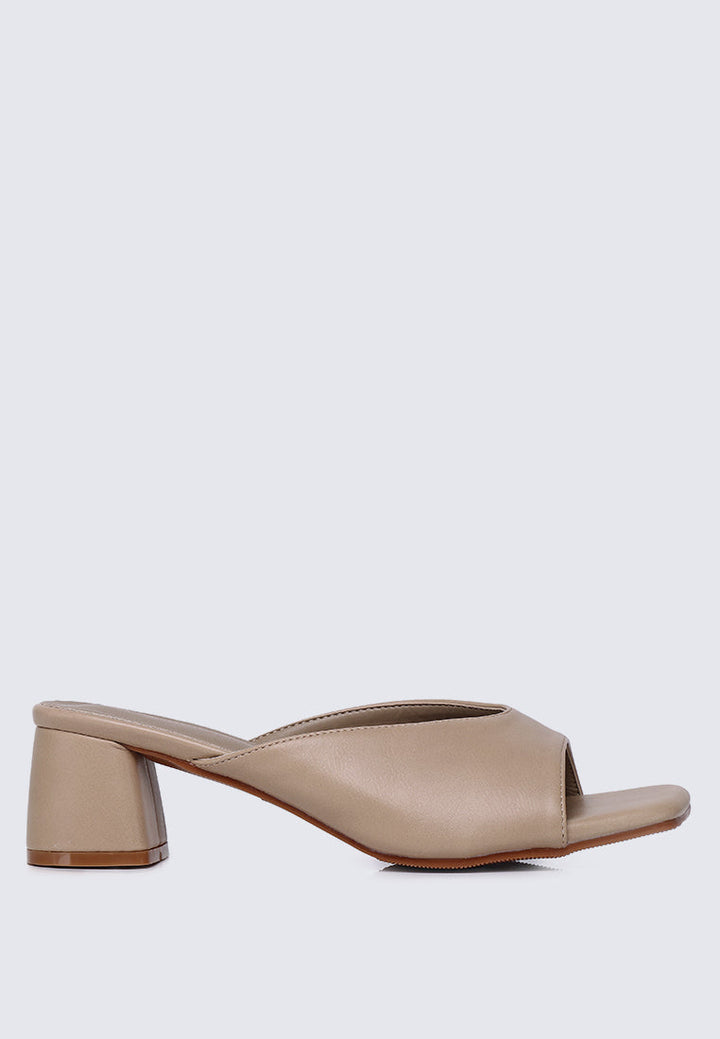 Nami Ultra WideFit Comfy Heels In Nude
