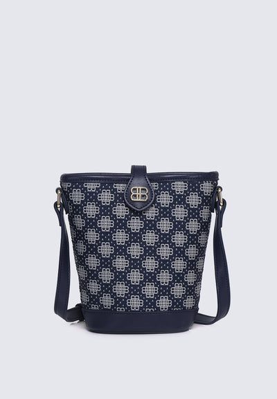 Liyana Crossbody Bag In Navy