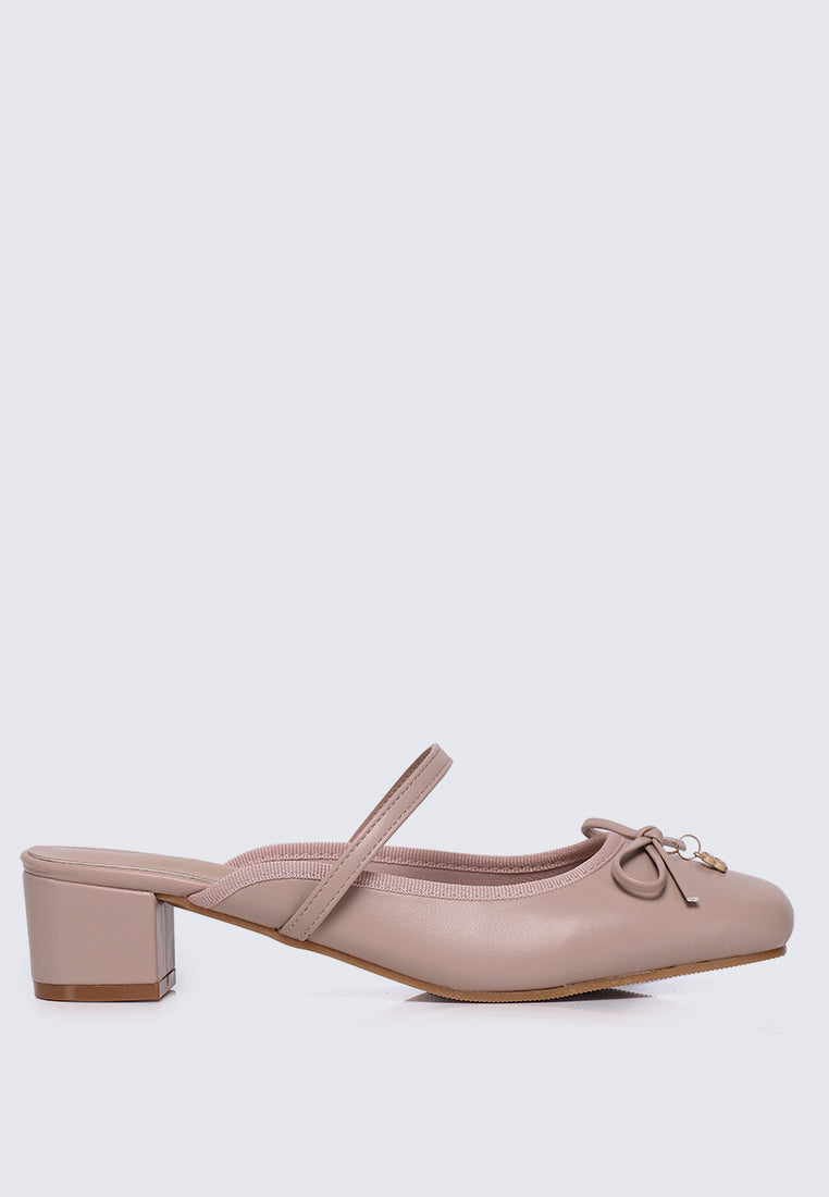 Cocoa Crème Comfy Heels In Nude