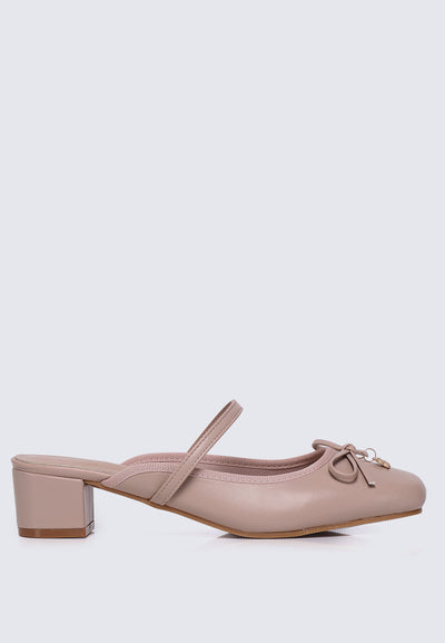 Cocoa Crème Comfy Heels In Nude