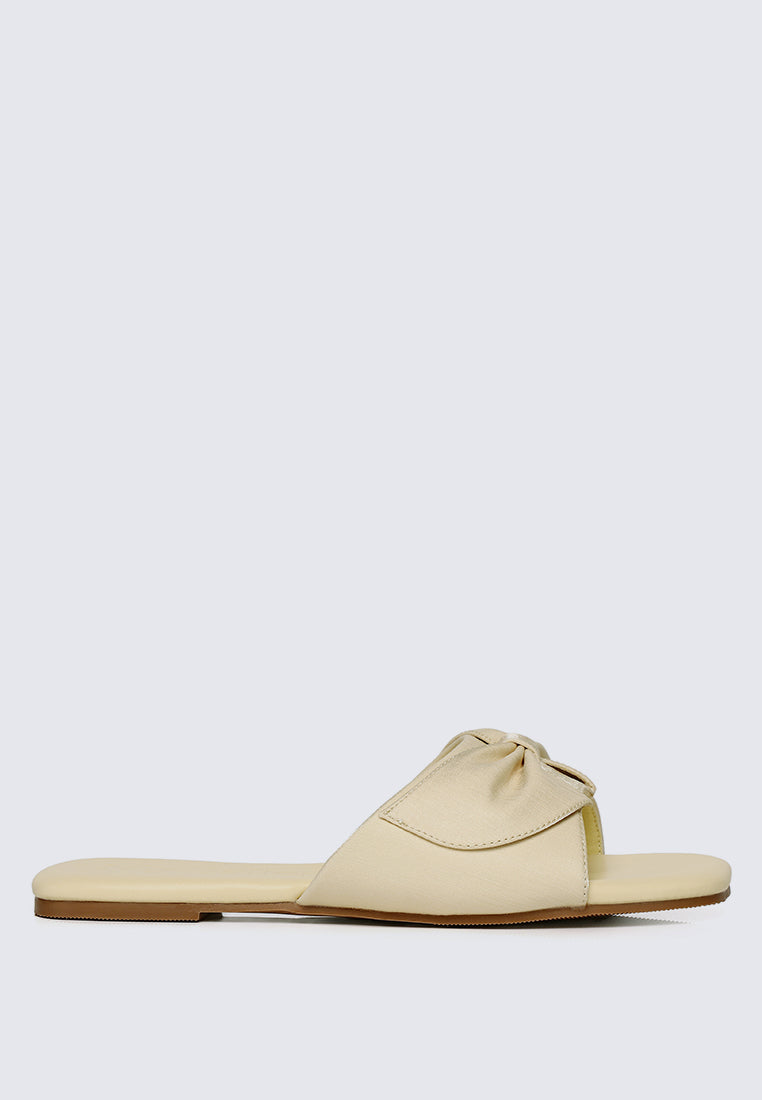 Yurina Comfy Sandals In Butter