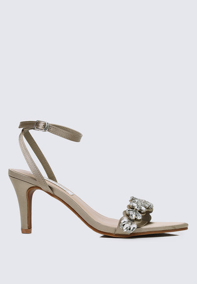 Liliana Comfy Heels In Taupe