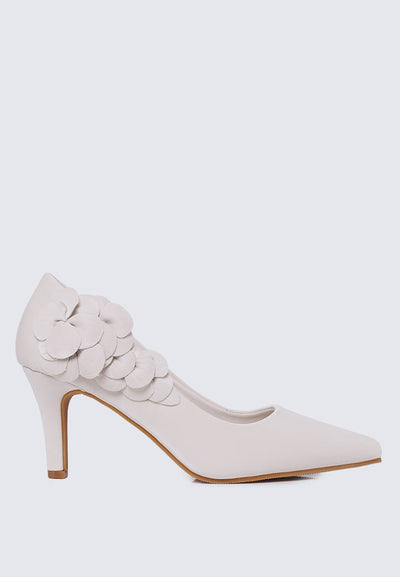 Madeleine Comfy Heels In Beige