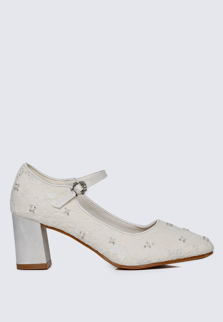 Candrea Comfy Heels In Ivory
