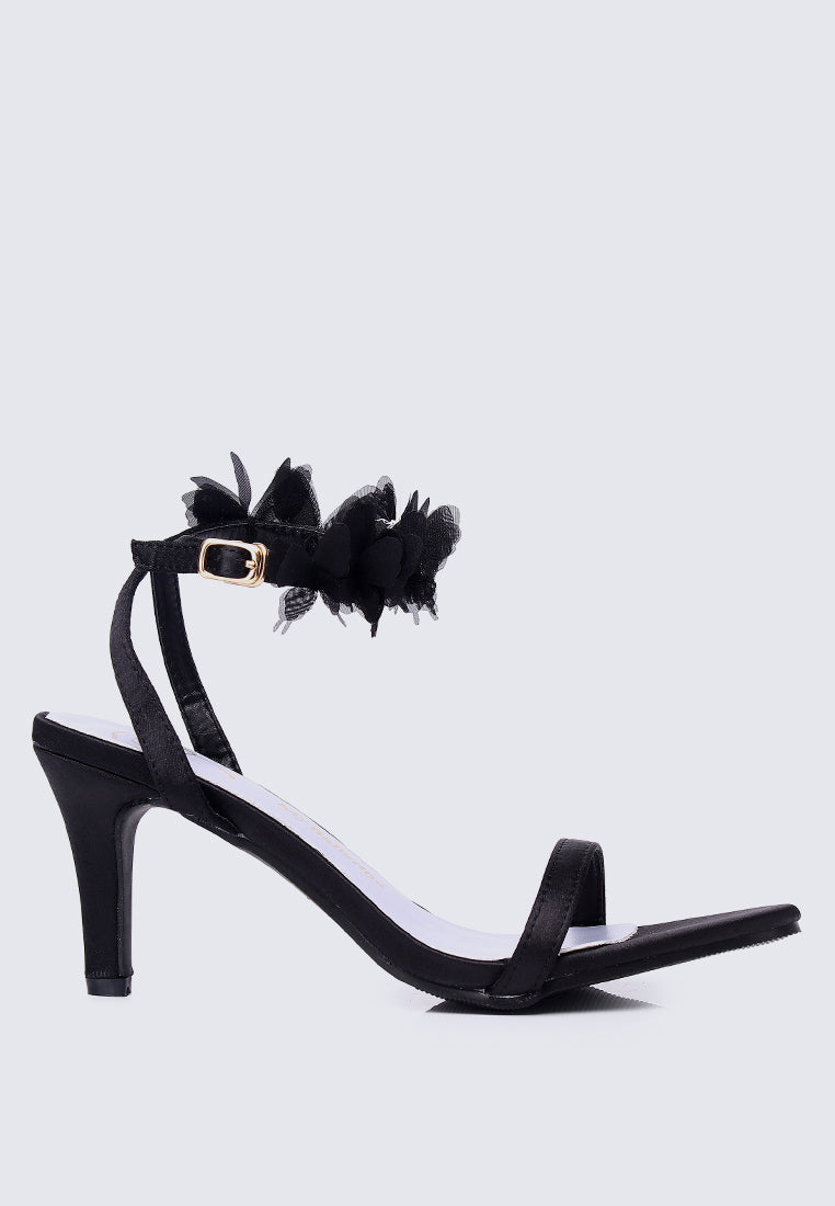 Dreaming of Dancing Comfy Heels In Black