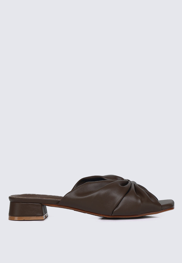 Sia Comfy Sandals In Espresso
