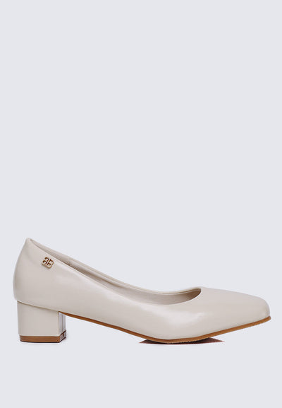 Lucy Ultra WideFit Comfy Heels In Off White