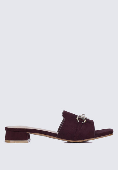 Ebony Comfy Sandals In Maroon