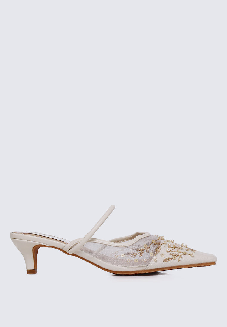 Petaline Comfy Heels In Ivory