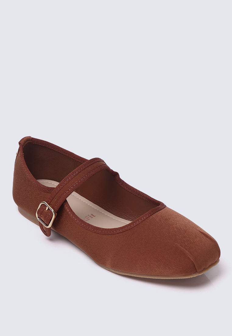 Faye FlexFit Comfy Ballerina In Brown