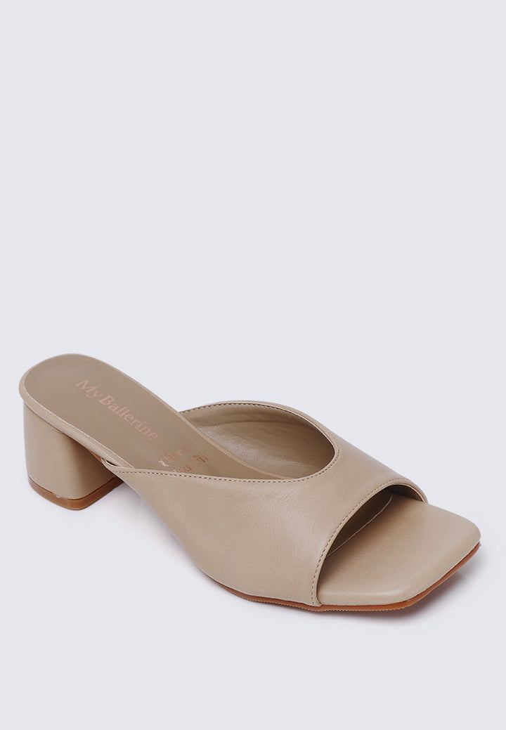 Nami Ultra WideFit Comfy Heels In Nude