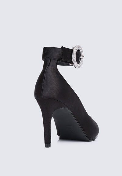 Lyla Comfy Pumps In Black