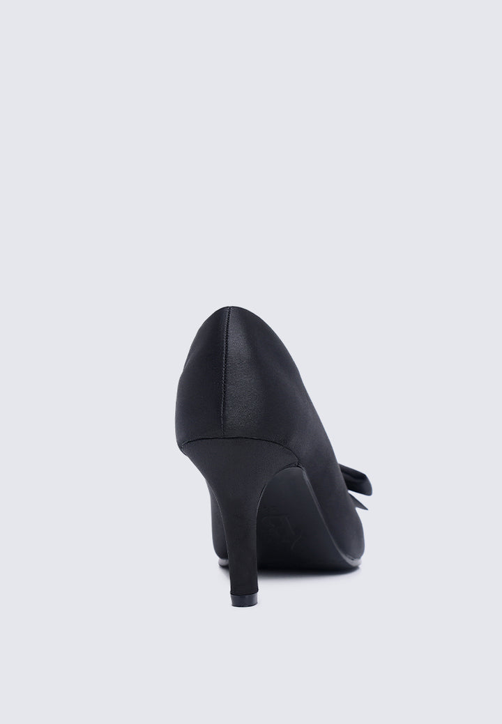 Alexandria Comfy Pumps In Black