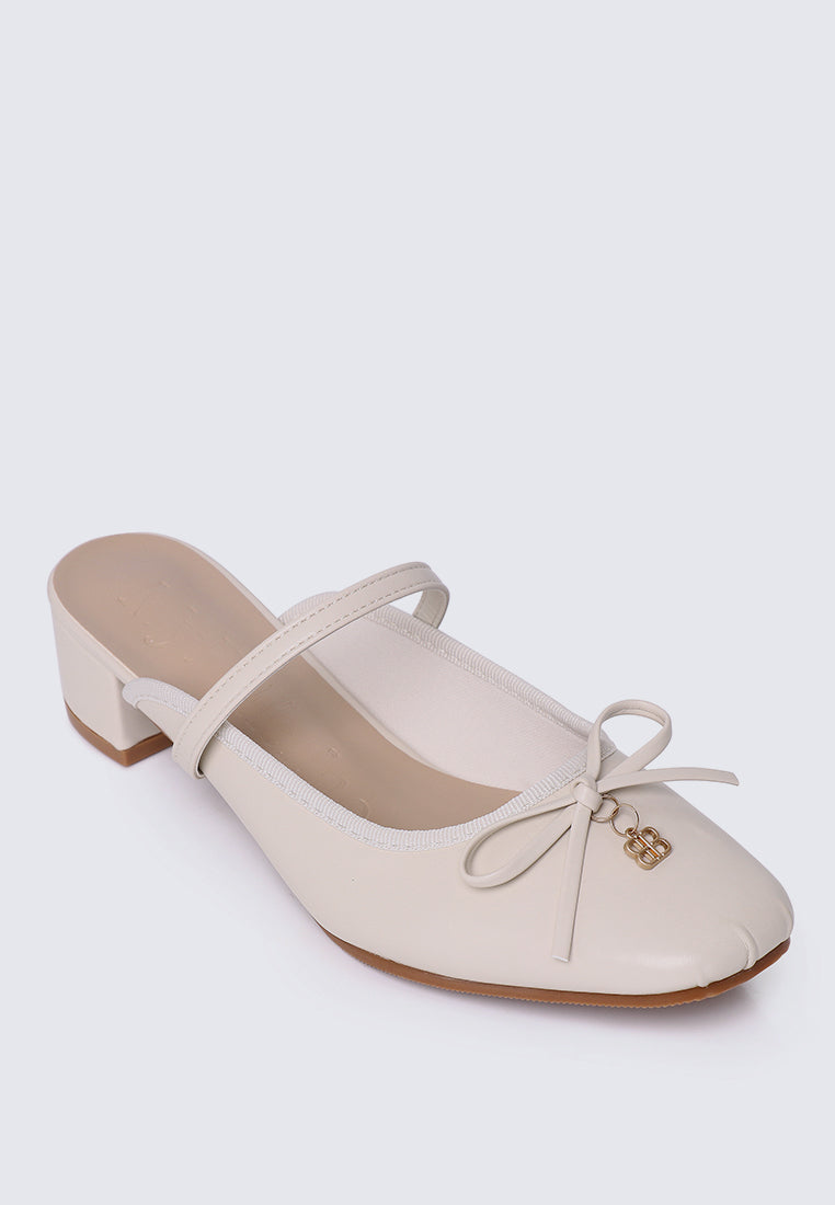 Cocoa Crème Comfy Heels In Nude