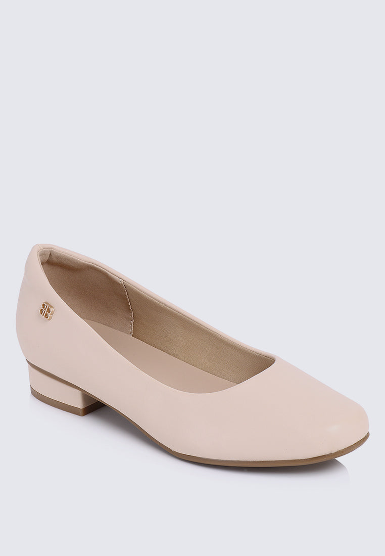 Vyan Comfy Pumps In Beige