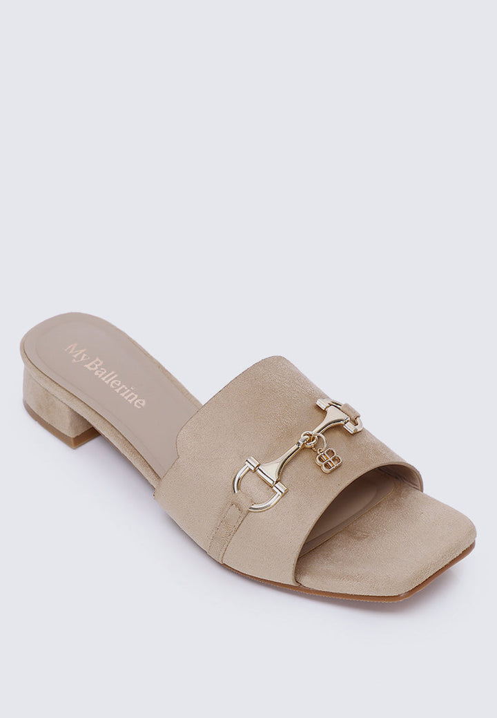 Ebony Comfy Sandals In Almond