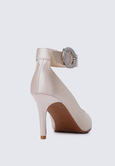 Lyla Comfy Pumps In Champagne