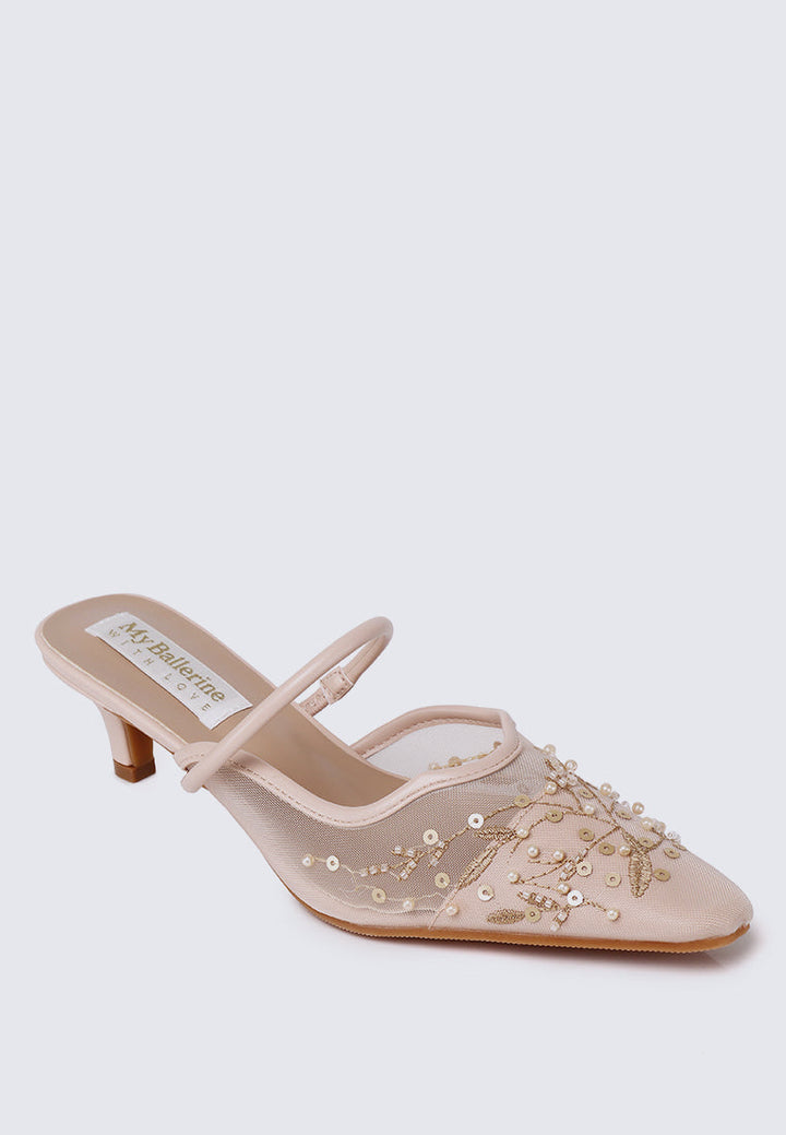Petaline Comfy Heels In Nude Pink