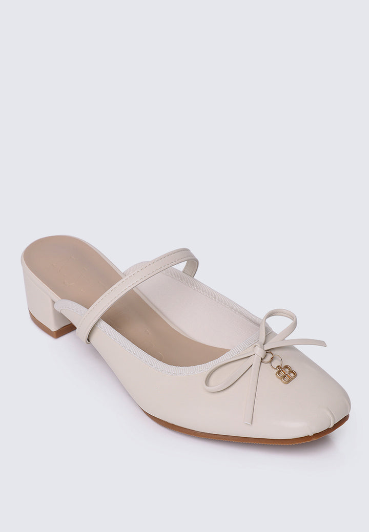 Cocoa Crème Comfy Heels In Beige