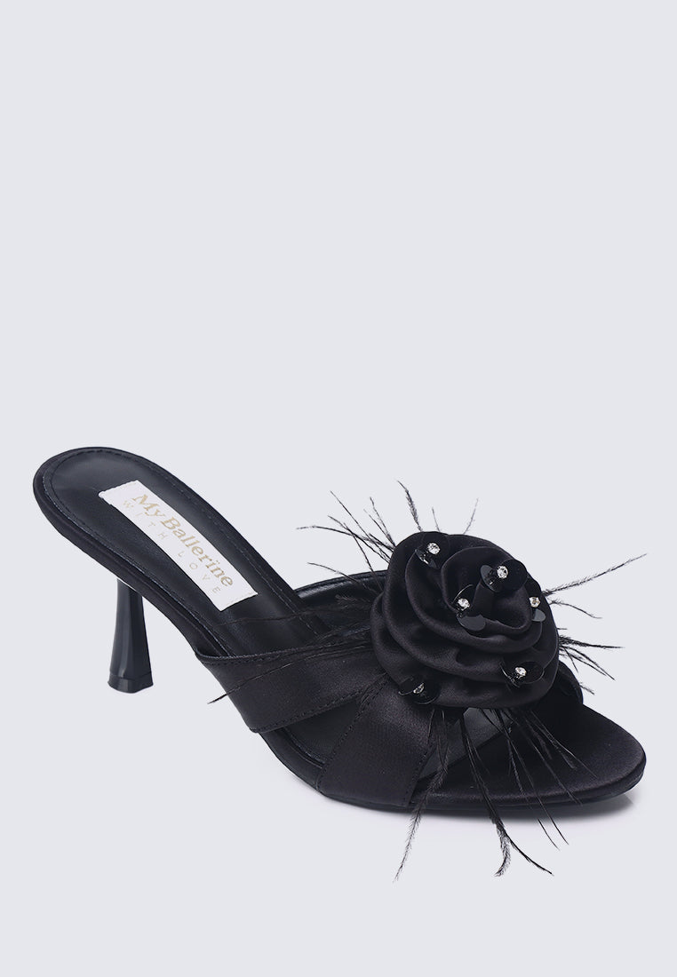 Alira Comfy Heels In Black