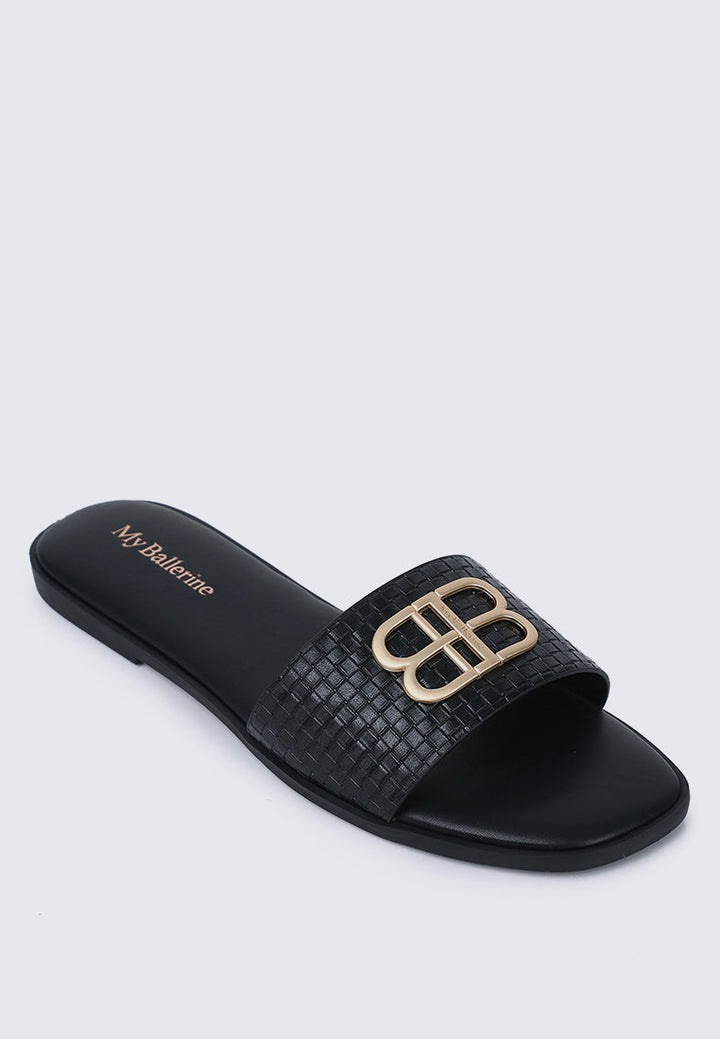 Ines Comfy Sandals In Black