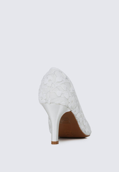 Giana Comfy Pumps In White