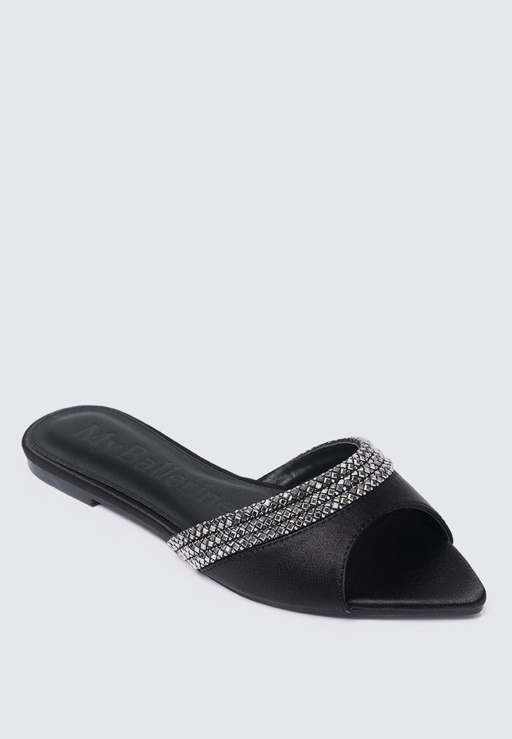 Astra Comfy Sandals In Black