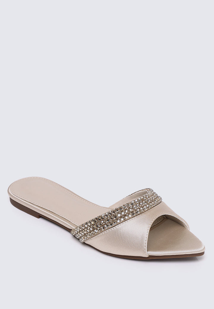Astra Comfy Sandals In Champagne