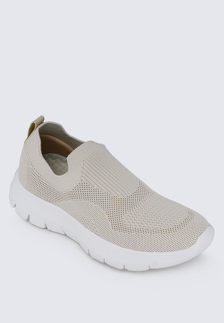 WalkEase Comfy Sneakers In Beige