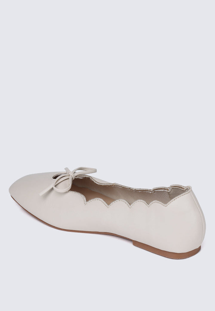 Clarimond Comfy Ballerina In Beige