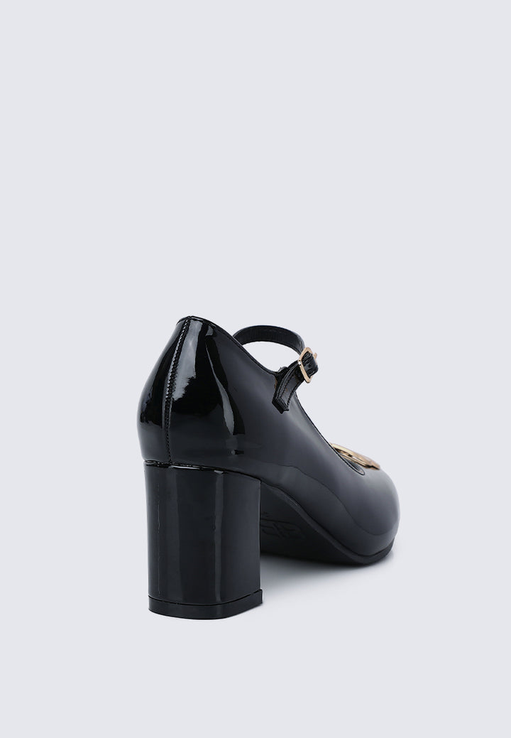 Jane WideFit Comfy Pumps In Black