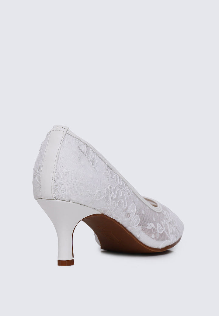 Sylvara Comfy Heels In In White