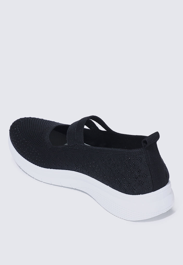 Gentle Walk Comfy Sneakers In Black