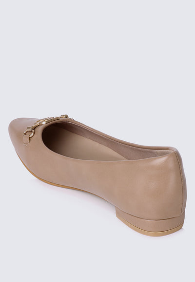 Elisa Comfy Pumps In Almond