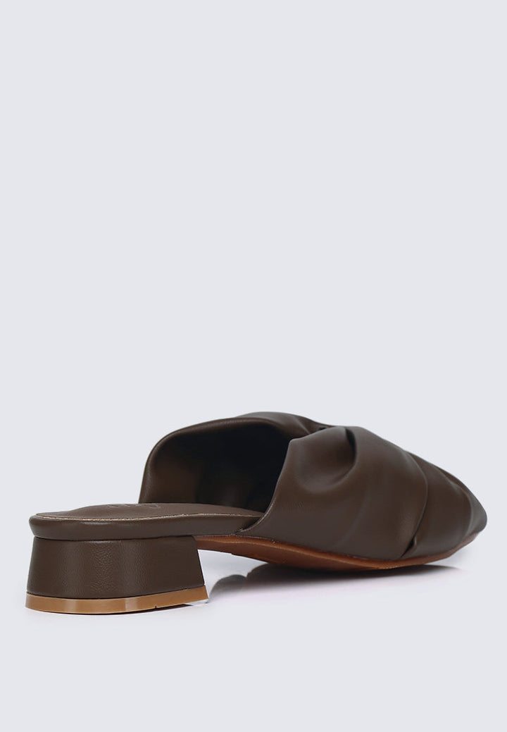 Sia Comfy Sandals In Espresso