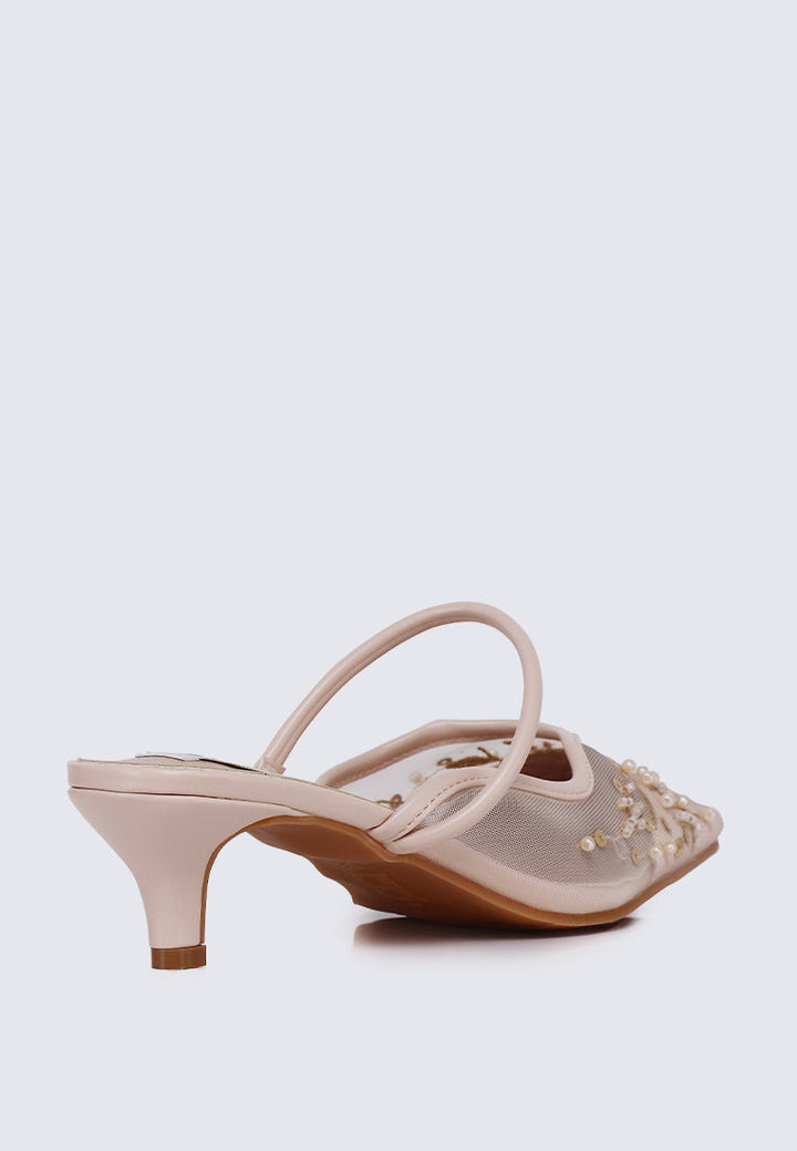 Petaline Comfy Heels In Nude Pink