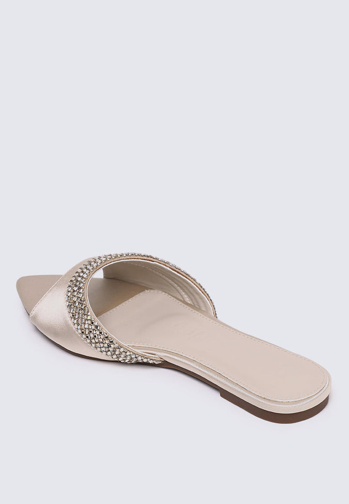 Astra Comfy Sandals In Champagne
