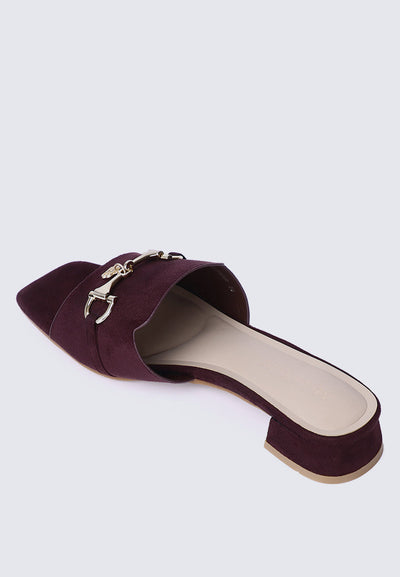 Ebony Comfy Sandals In Maroon