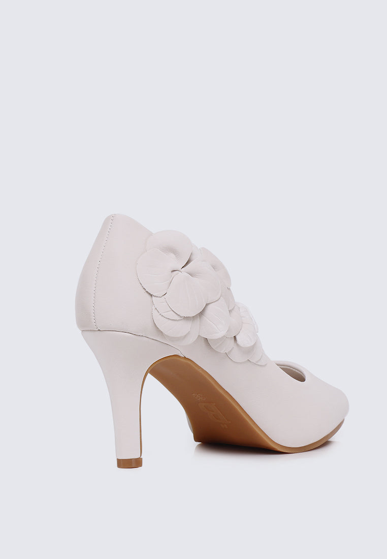 Madeleine Comfy Heels In Beige