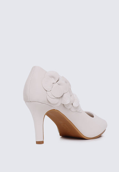Madeleine Comfy Heels In Beige