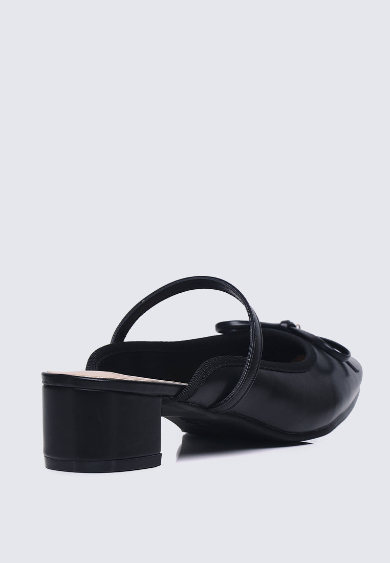 Cocoa Crème Comfy Heels In Black
