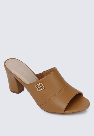 Sara Comfy Heels In Brown