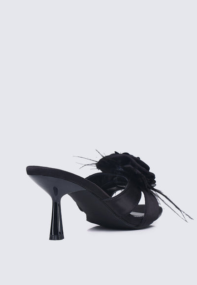Alira Comfy Heels In Black