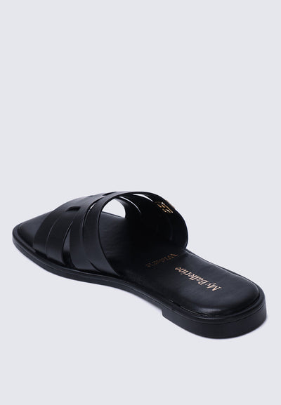 Bobi Comfy Sandal In Black