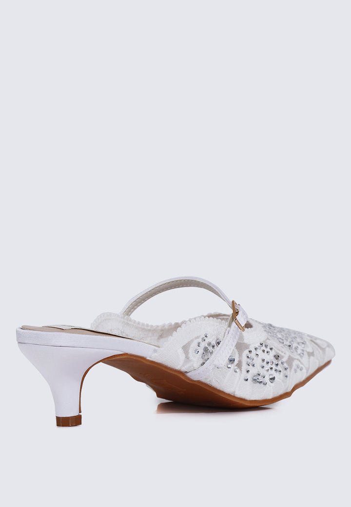 Améa Comfy Heels In White