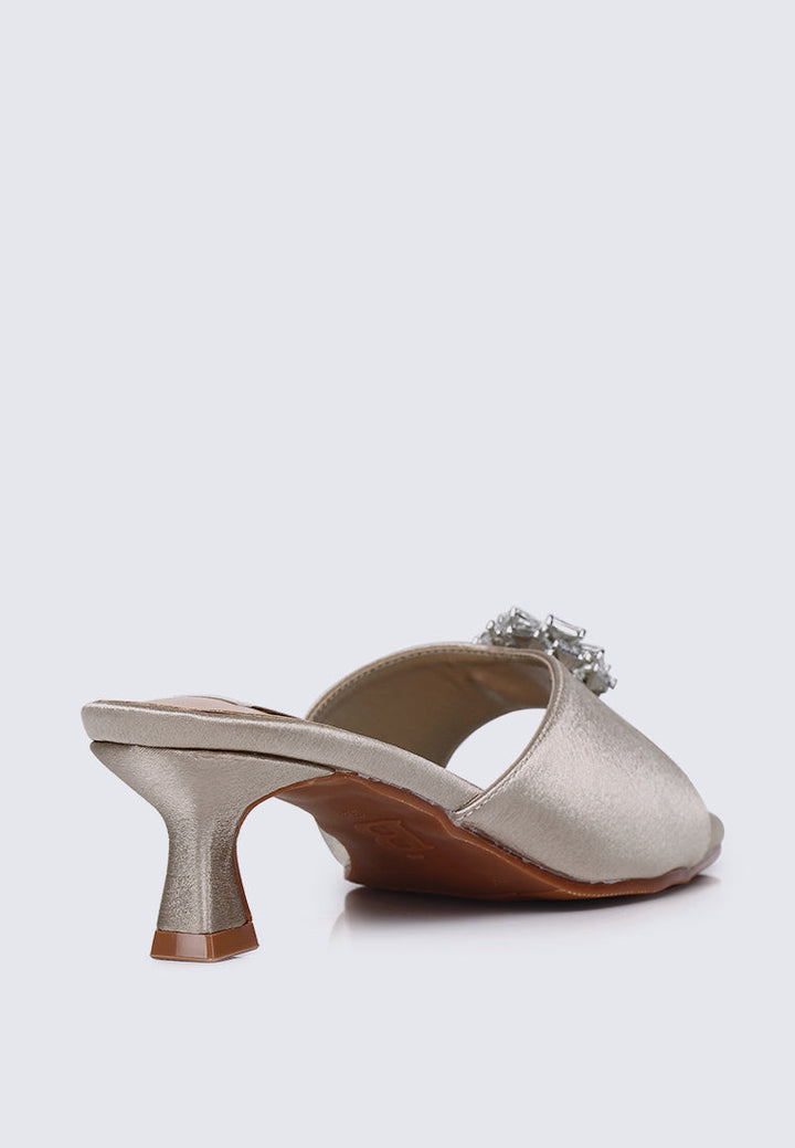 Vea Comfy Heels In Champagne