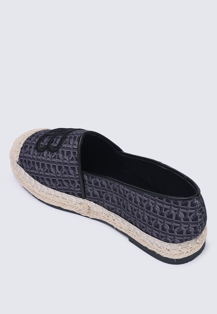 Maci Comfy Espadrilles In Black