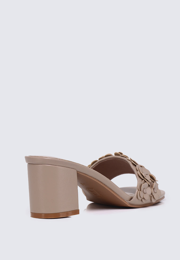 Cyrene Comfy Heels In Nude